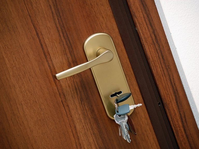 montaz-wymiana-zamkow-krakow